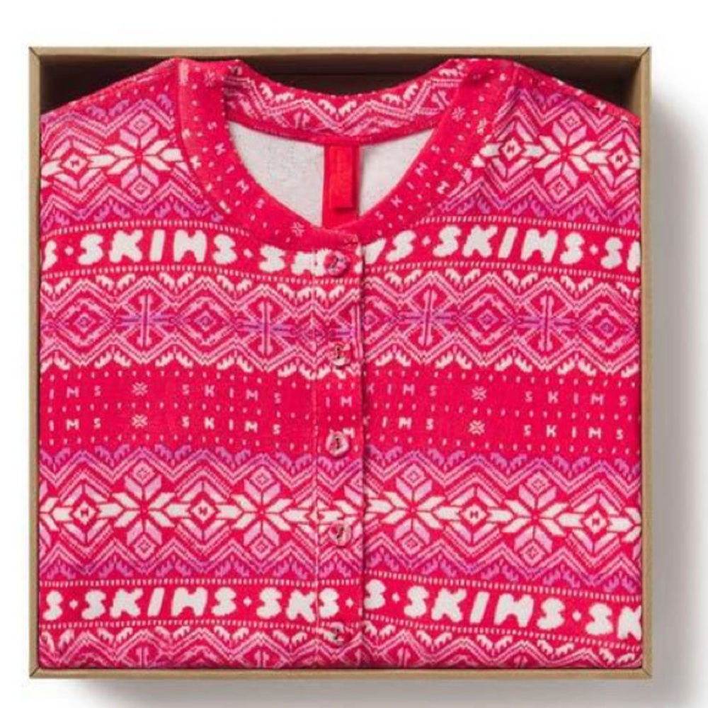 SKIMS plush Pointelle button-up pajama shirt NWT